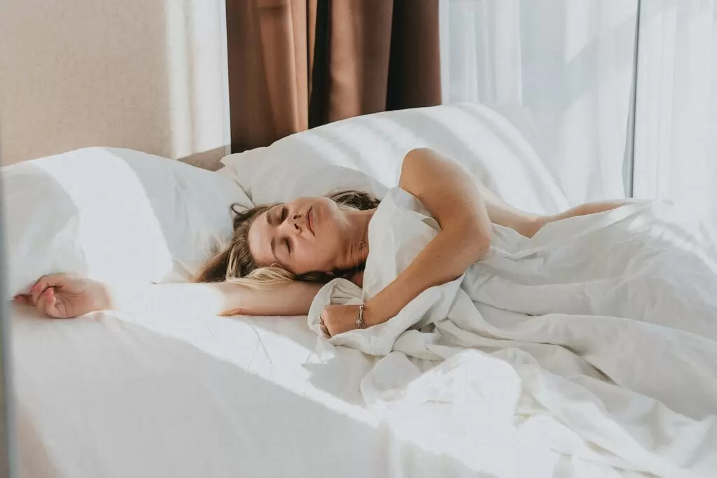 The Connection Between Diet and Sleep